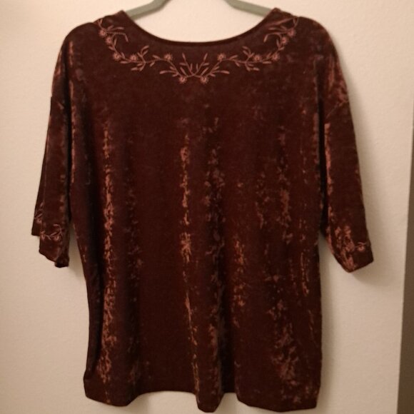 J Jill Maroon Velour  Short Sleeve Top Size Small - Picture 1 of 3